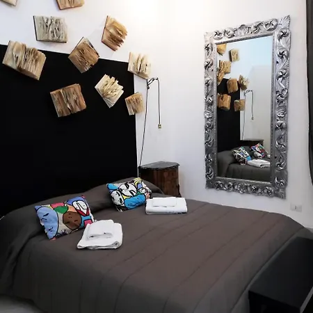 Casa Vacanze Al Corso Apartment Naples